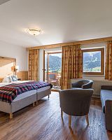 Panoramic Rooms