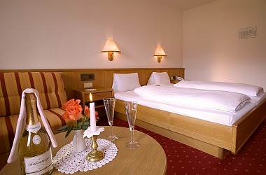 Cosy rooms with Tyrolean charme