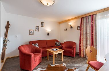 Schlafsofa & gemütliche Sitzgelegenheit