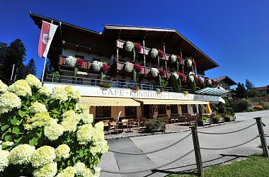 Hotel Alpenpanorama in Summer